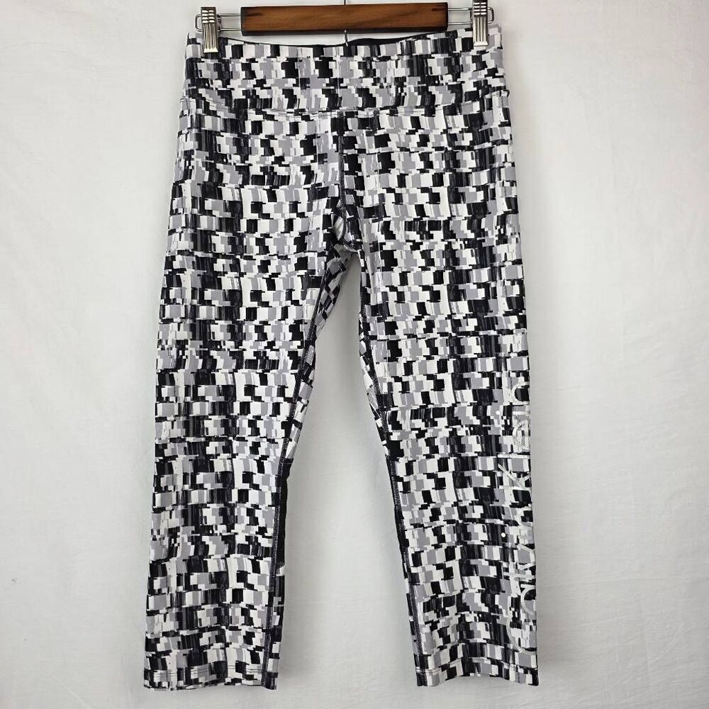 Calvin Klein Performance Crop Leggings Gray Print Medium